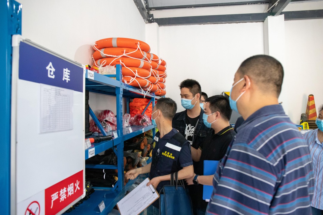 https://wework.qpic.cn/wwpic/762989_j8ENI7ewSR2y4xO_1588214207/0